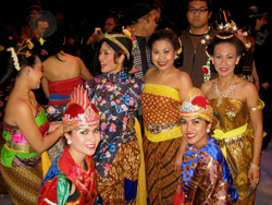 After Javanese dance drama'06